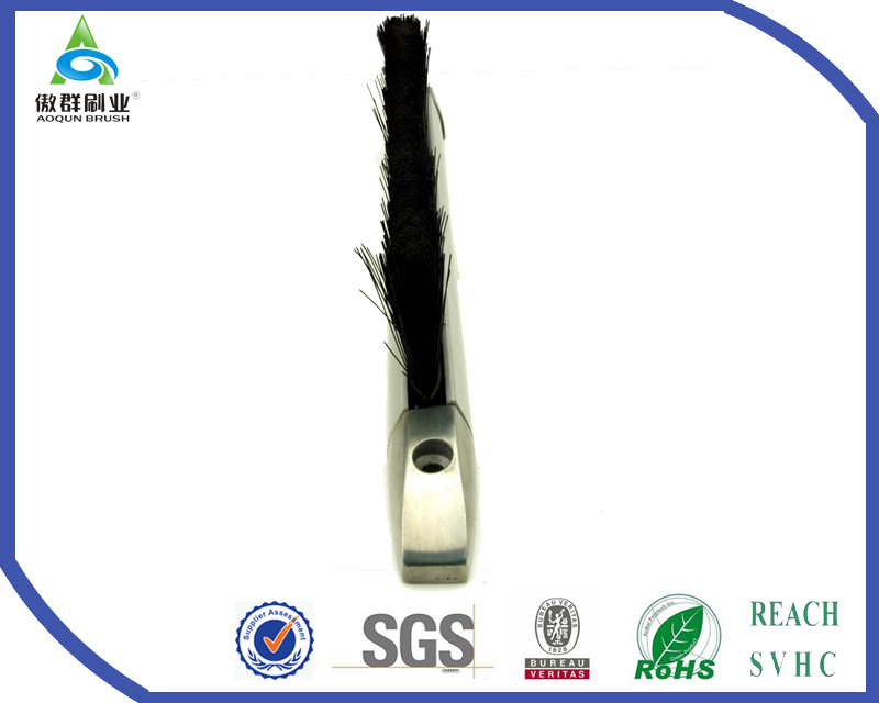 D08單排扶梯毛刷